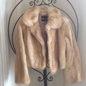 Musi Beaver Fur Bolero Jacket